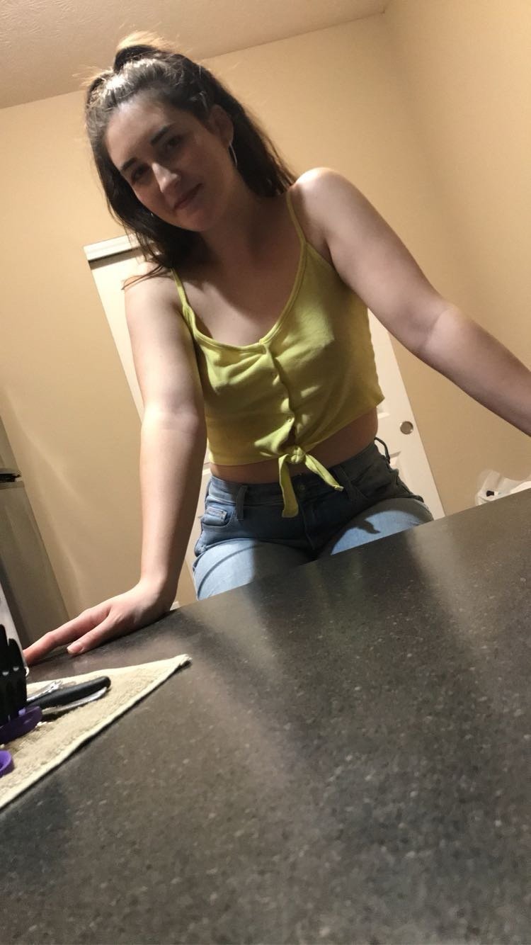 Brunette webslut 20yo #y3iOw9Q6